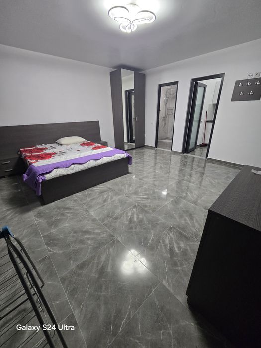 Garsoniera de închiriat 45m