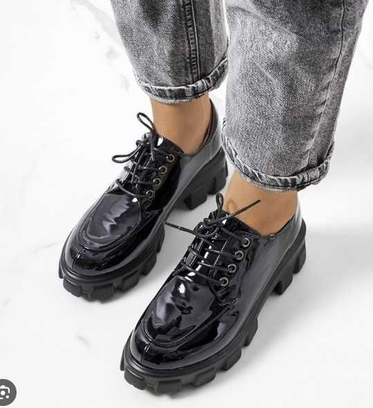 Pantofi derby 42.5 43 split toe Man Shoes NOI piele lustruita