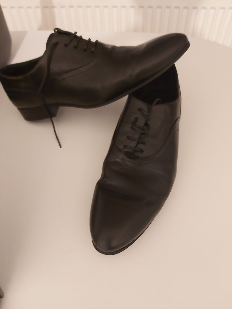 Pantofi Zara Man Piele - Nr. 41