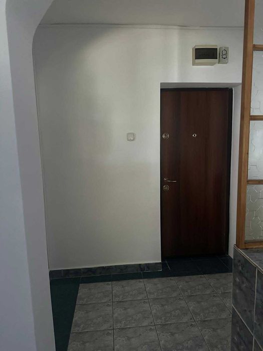 Apartament 3 camere decomandate, Str. Arinului nr. 4, bl 12.