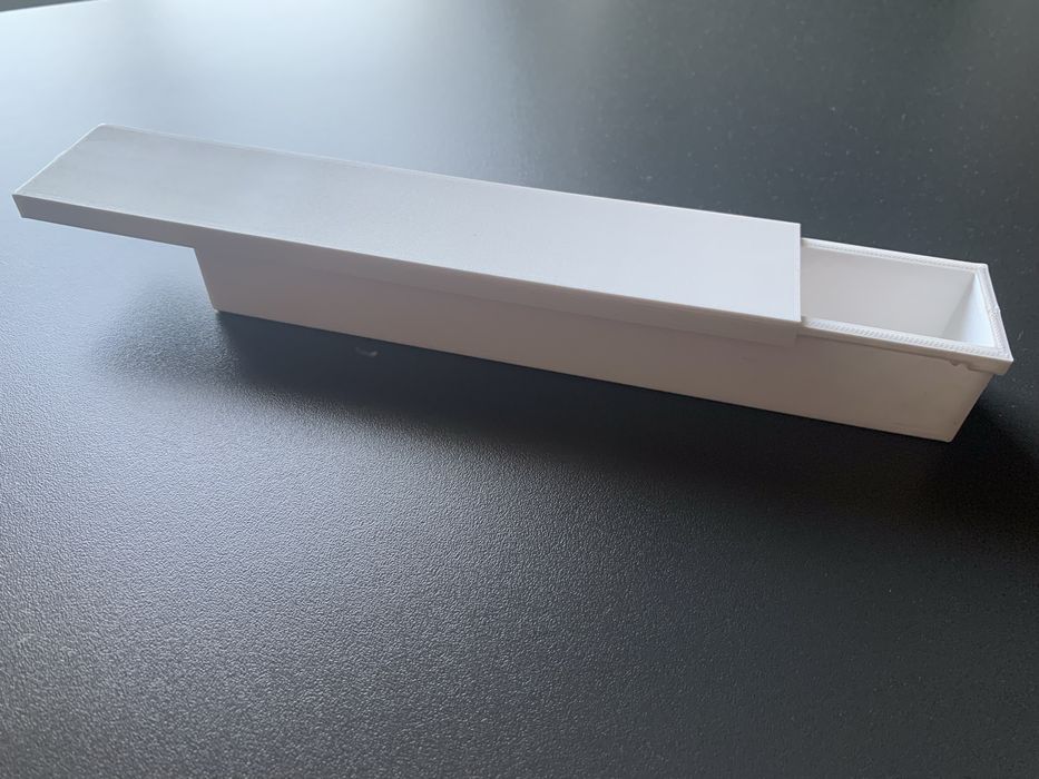 Suport de calatorie pentru pasta de dinti