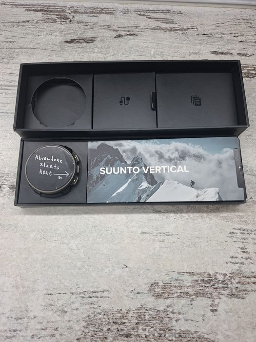 Suunto Vertical Titanium Solar Black