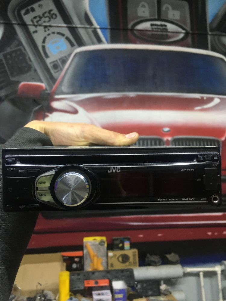 Процессорная магнитола JVC KD-R501