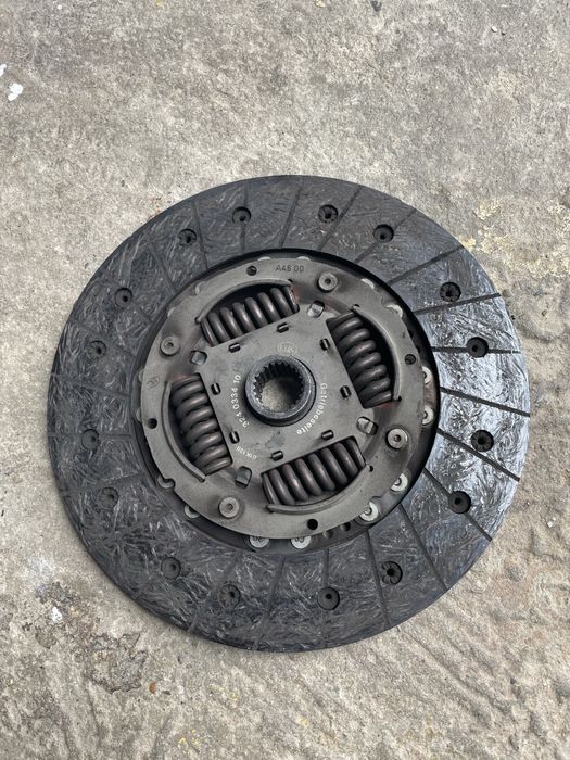 Ambreaj 2.0 tdi A4 b7