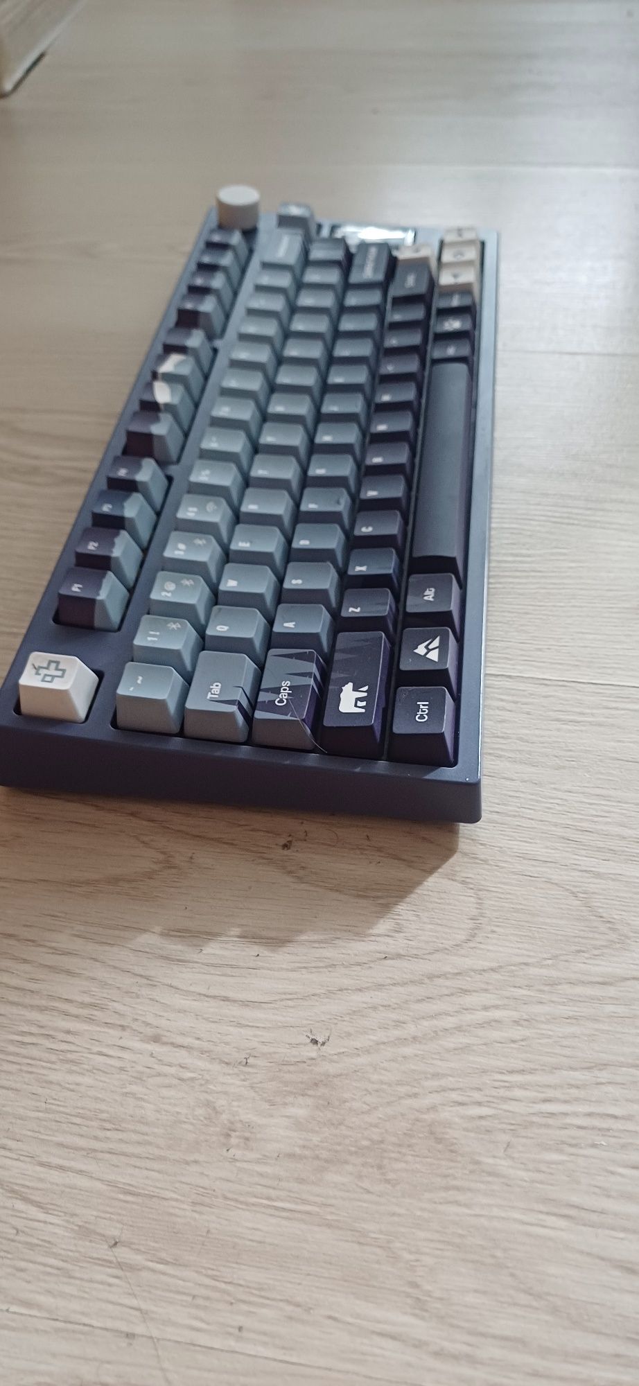 Vand Tastatura quertykey 75 wirless