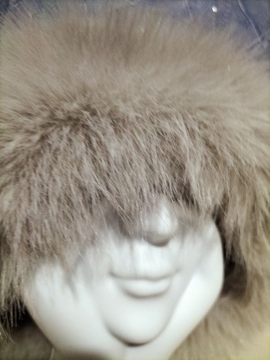 Продам шапку женскую новую