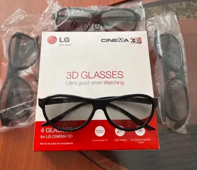 3D очки  4 штуки