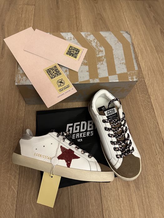 Adidasi golden goose noi marimea 38