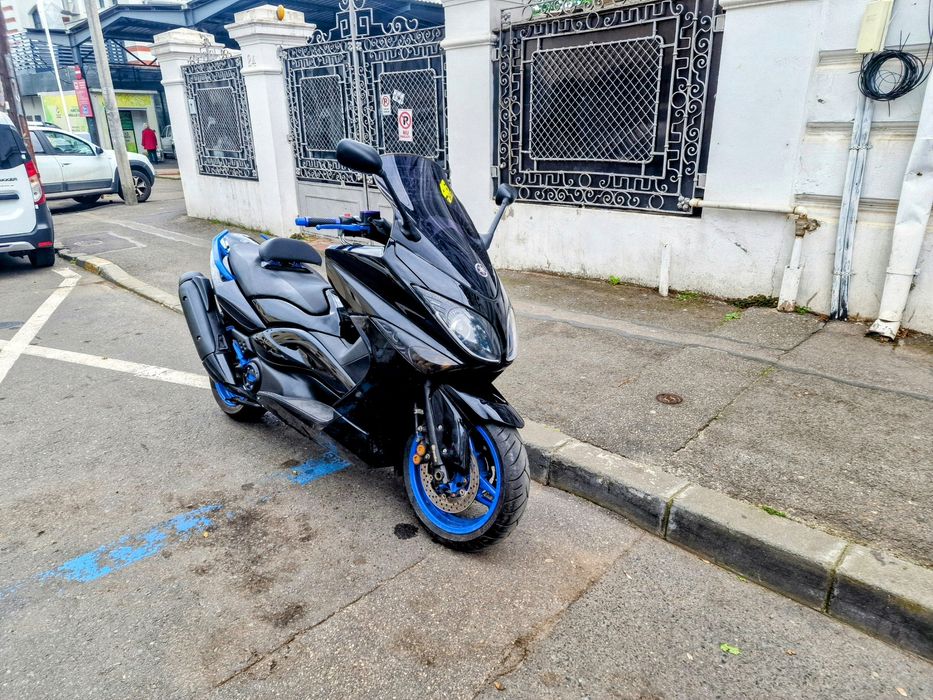 Yamaha T-max 500