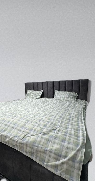 Продам кровать 200/200 серый