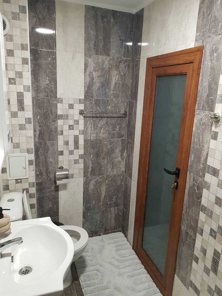 Дава се под наем Двустаен апартамент в Петрич - 60 кв.м за 255 € - Снимка #10