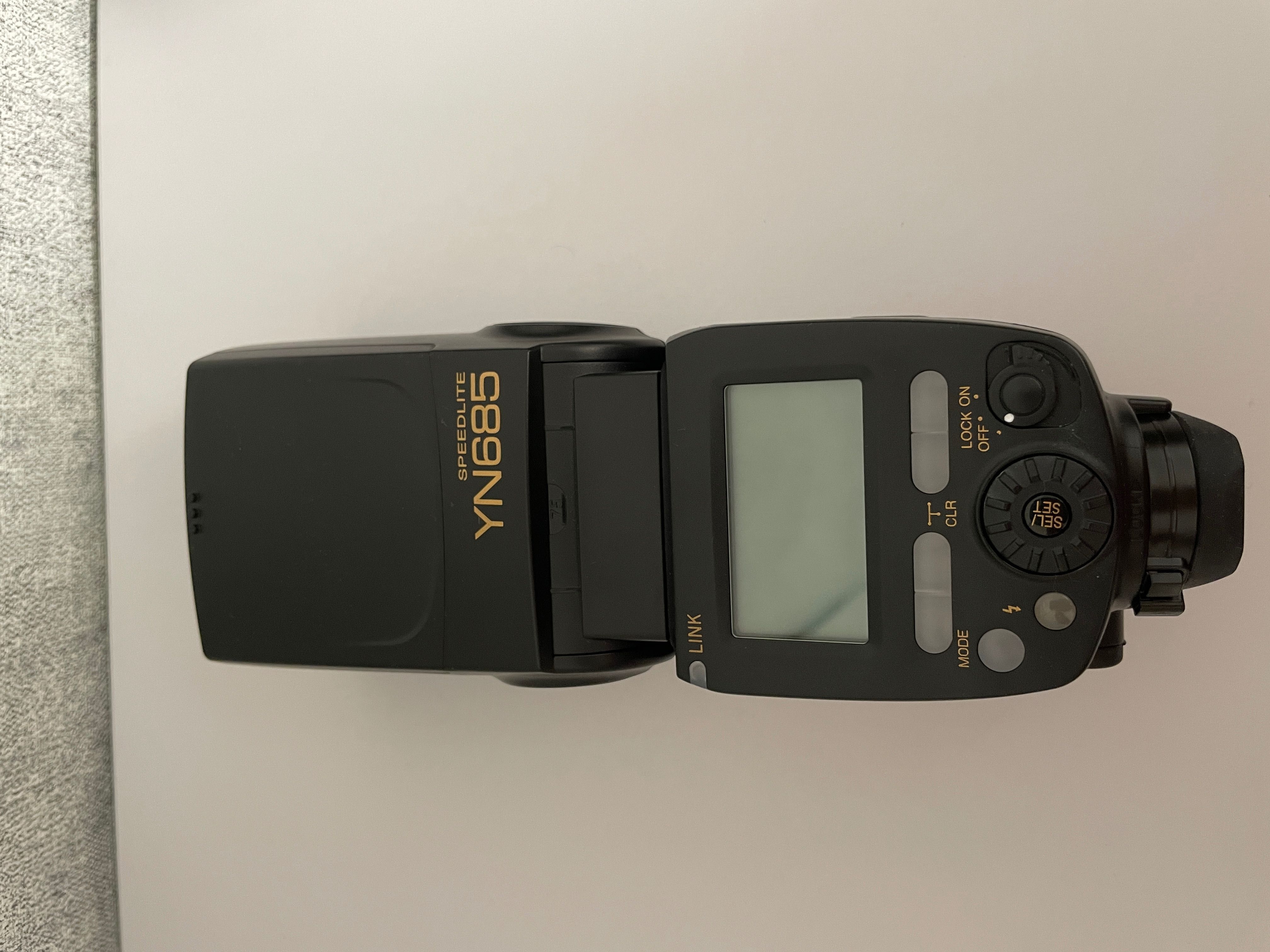 Фотовспышка YONGNUO Speedlite YN-685