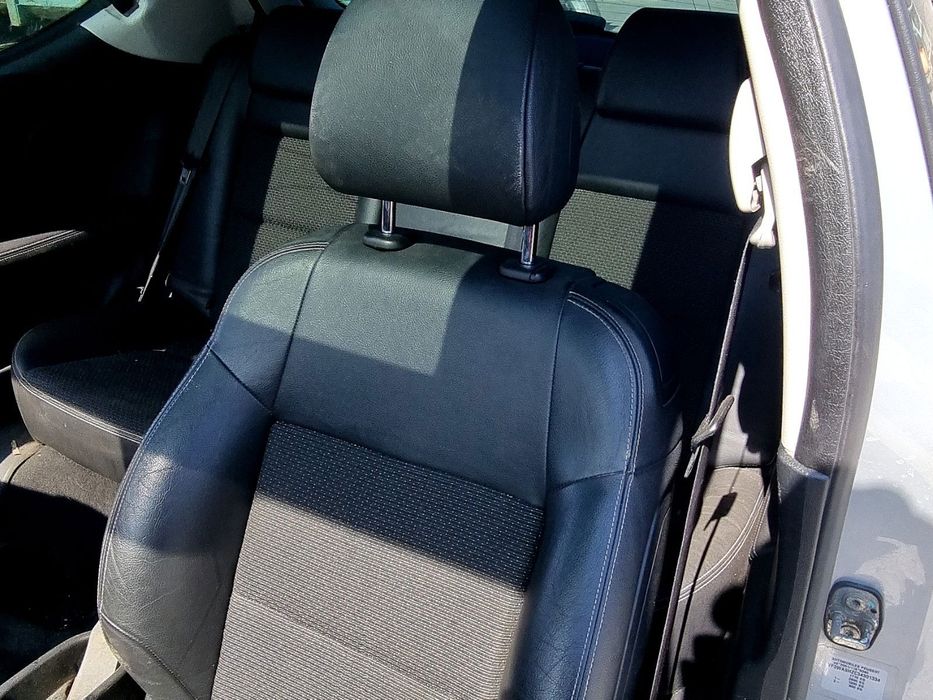 Scaun stanga fata PEUGEOT 207 (WA) [Fabr 2006-2012] 1.6 HDI 9HZ 80KW /