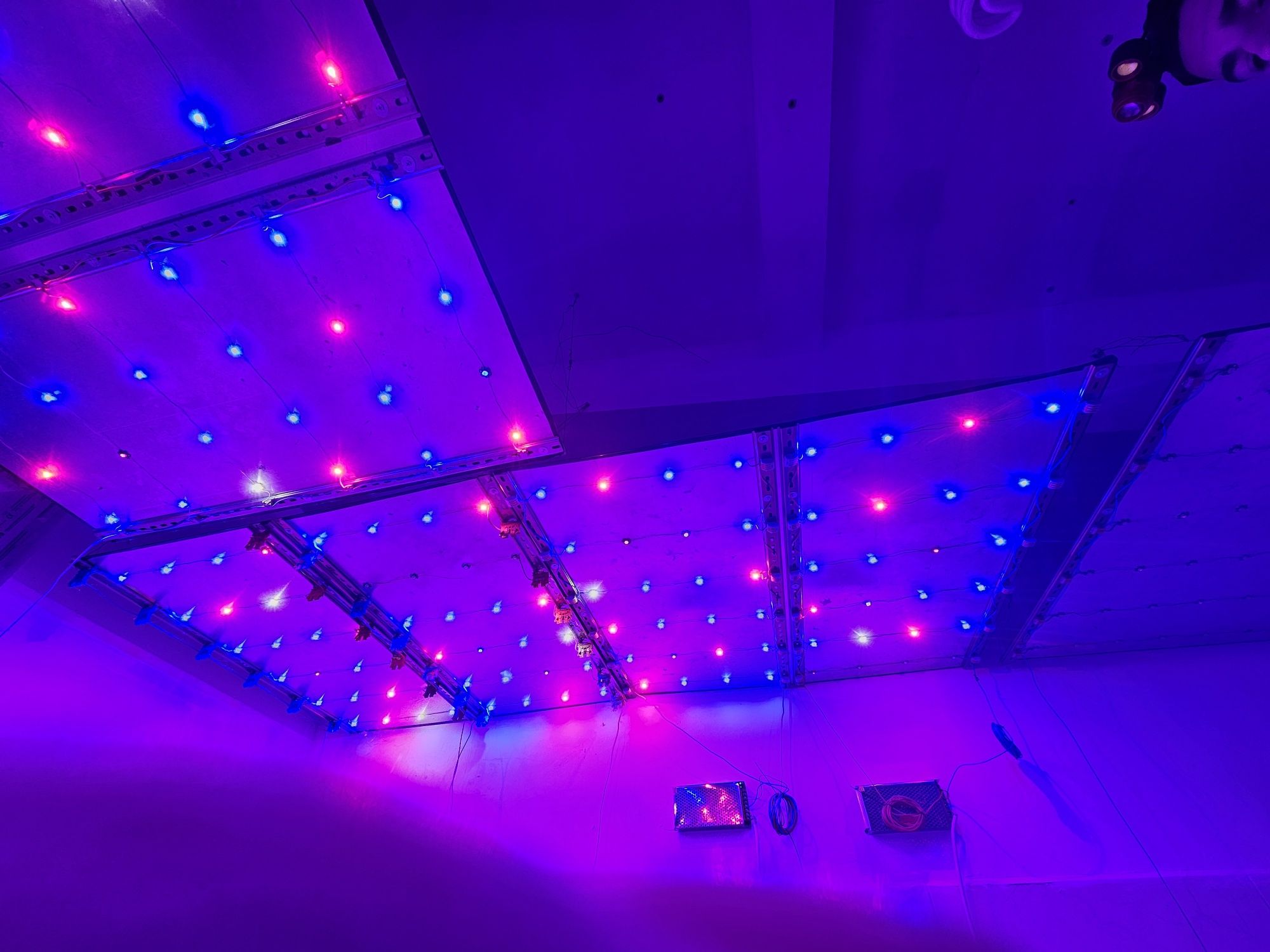 LED Лампа за расад (домати,краставици,пипер и др.)