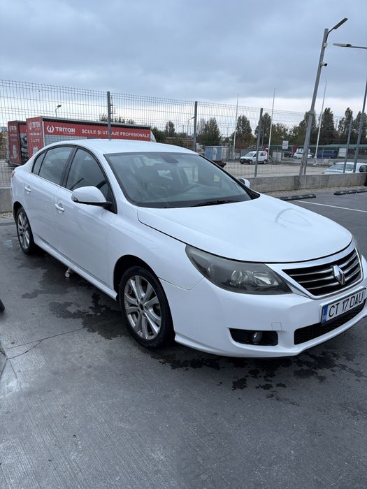 Renault Latitude