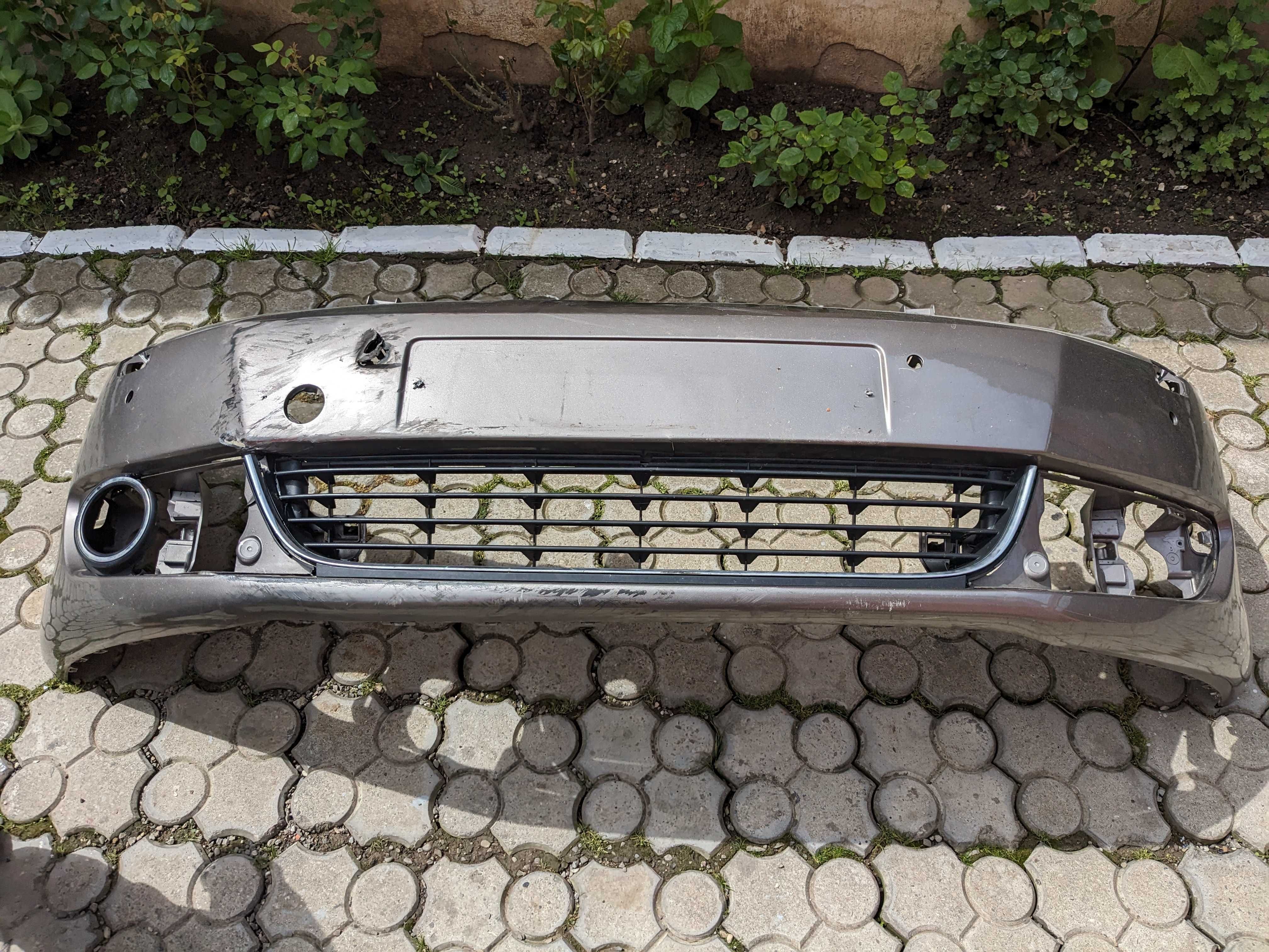 Bara Fata cu grila 6 senzori VWGolf 6 Plus 2008-2013