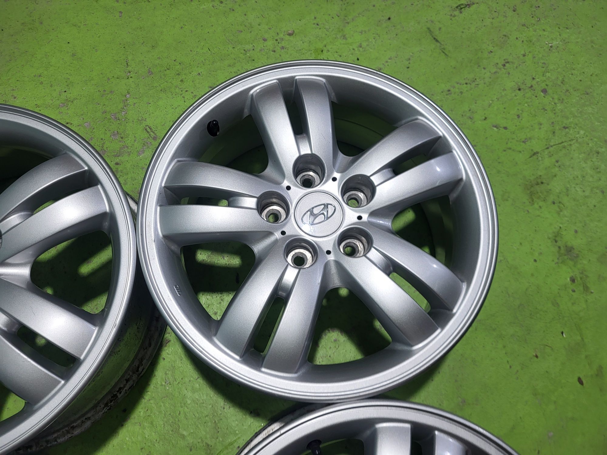 16 5x114.3 Hyundai Kia лети джанти 5х114.3 Киа Хюндай