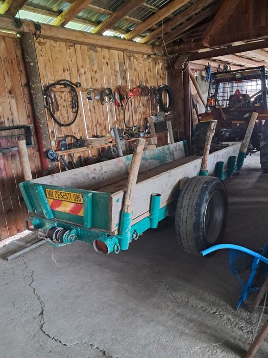 Remorcă pentru tractor