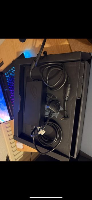 Asus ROG STRIX SCAR 16 2023 (i9 + RTX 4080)