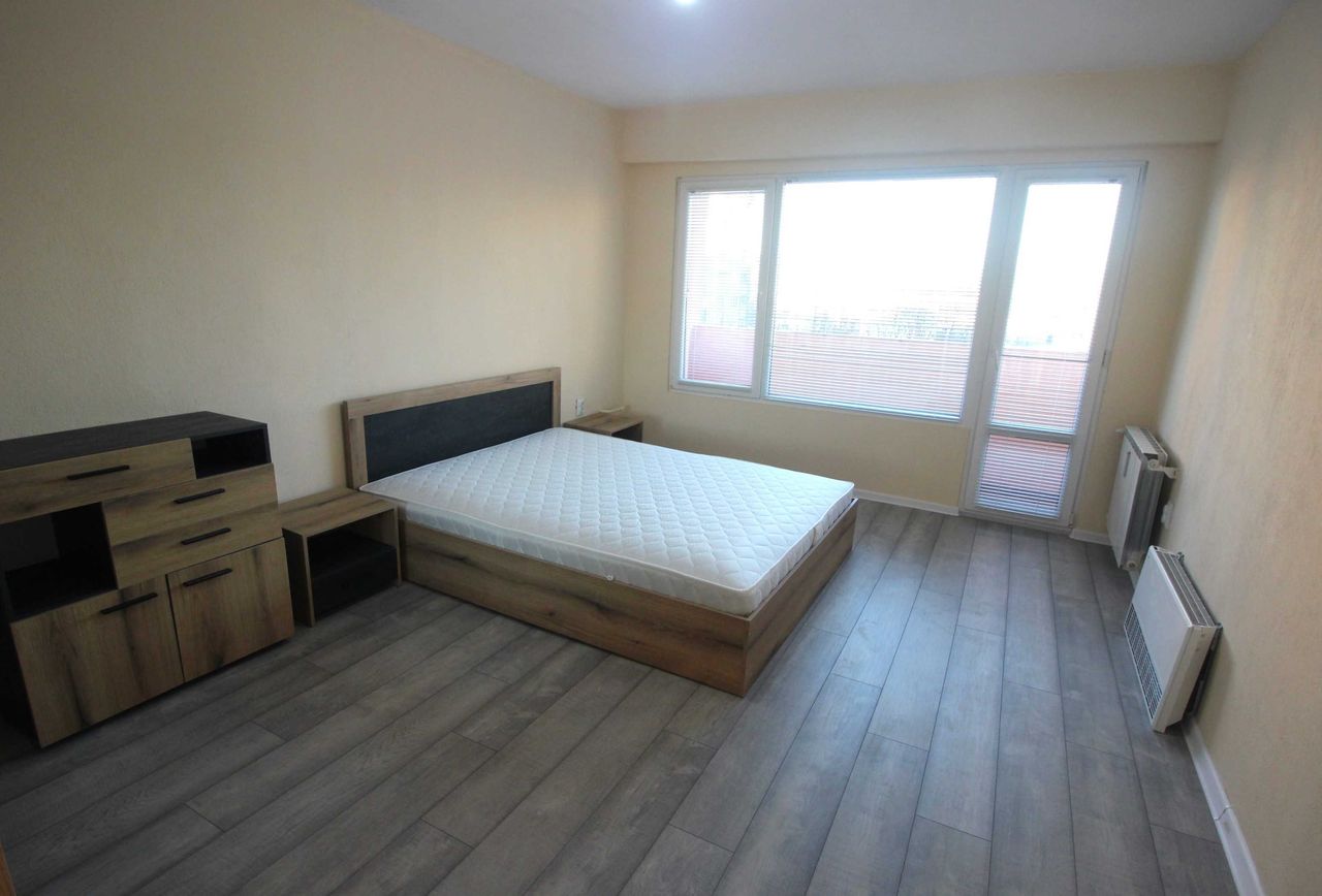 Дава се под наем Тристаен апартамент в Габрово, Младост - 76 кв.м за 280.5 € - Снимка #7