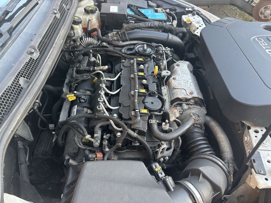 Injectoare opel astra  j facelift B 1.6 DTH euro 6