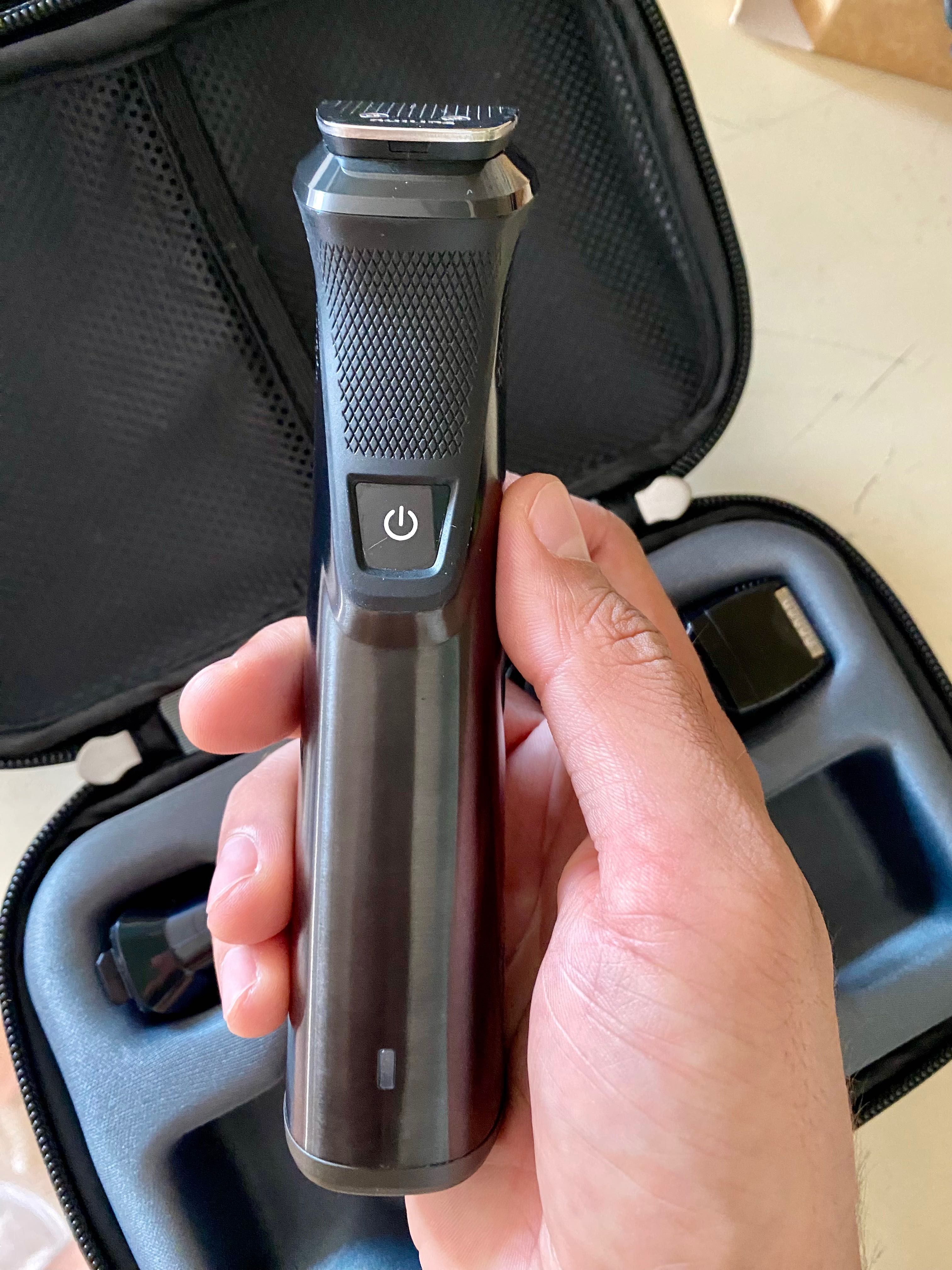 PHILIPS машинка за цяло тяло