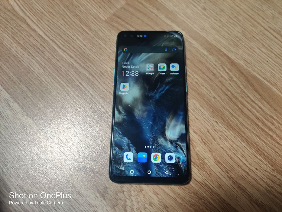 Telefon OnePlus Nord - 128 gb - 8gb memorie