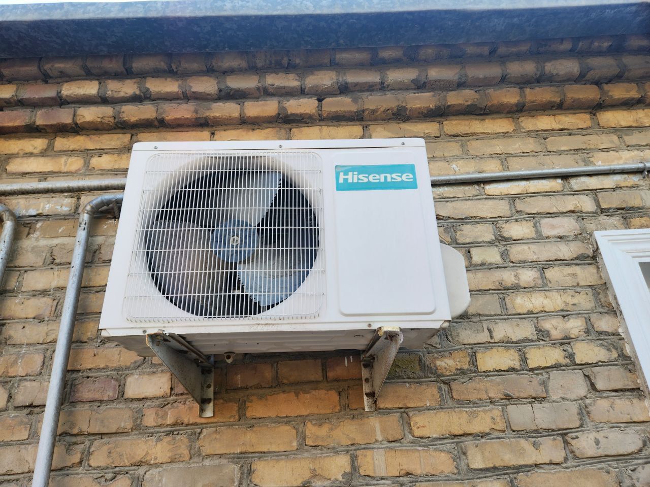 Konditsioner Hisense 12 talik