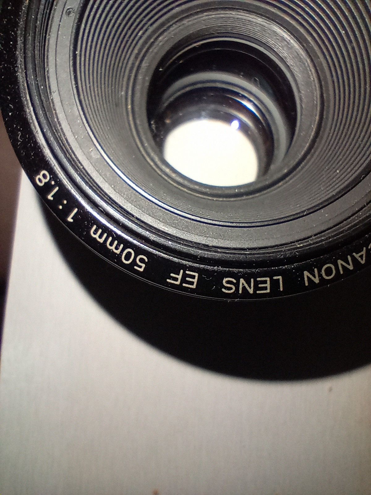 Canon EF 50mm 1.8 mark 1