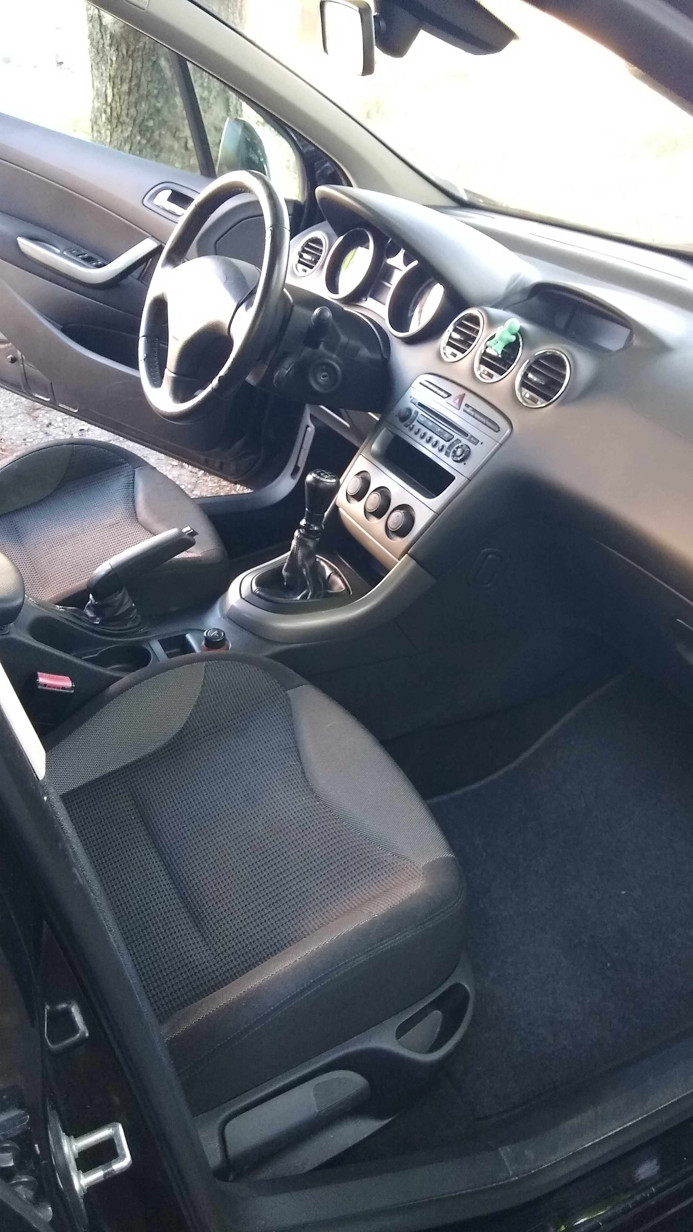 Пежо 308 1.6 16v VTI
