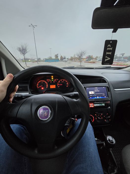 Fiat Linea 1.4 benzina 77cp /Aer / Navigație