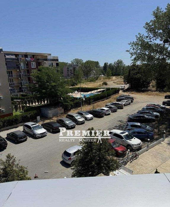 Продава се Двустаен апартамент в к.к. Слънчев бряг - 94 кв.м за 905 €/кв.м - Снимка #3