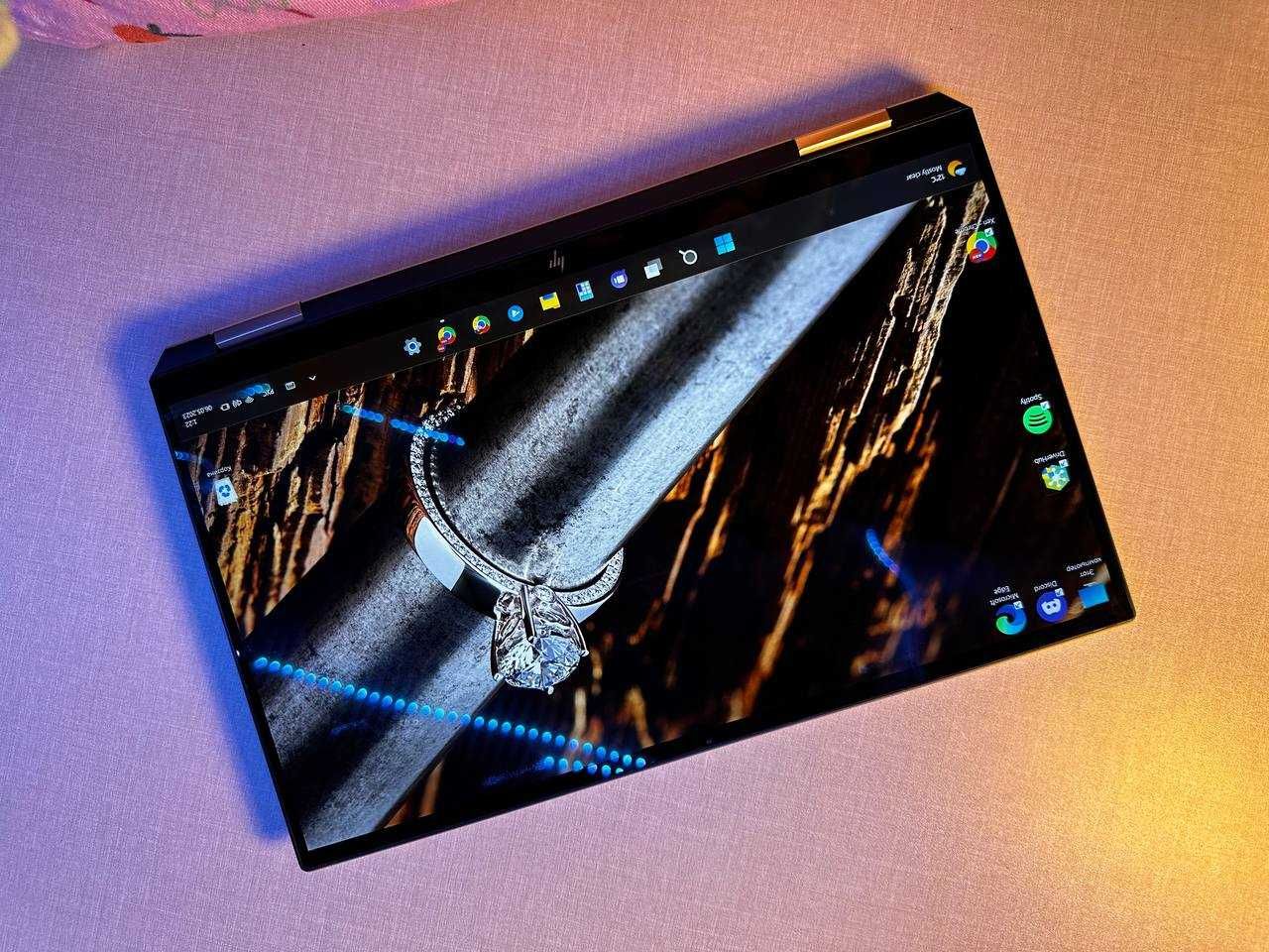 HP Spectre x360 Convertible 13-aw2019ur (31N99EA) Touch notebook