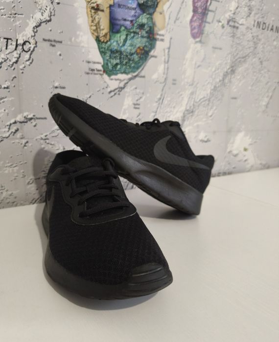 Incaltaminte Nike 41 (26cm). Impecabil