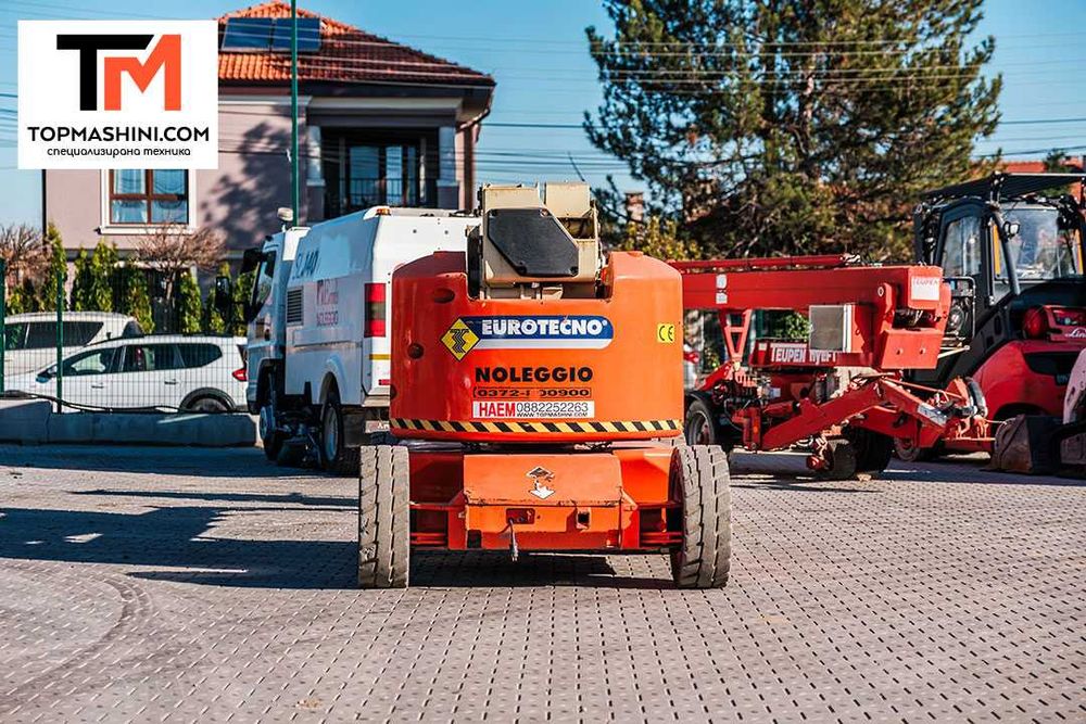 Артикулираща вишка JLG E450AJ