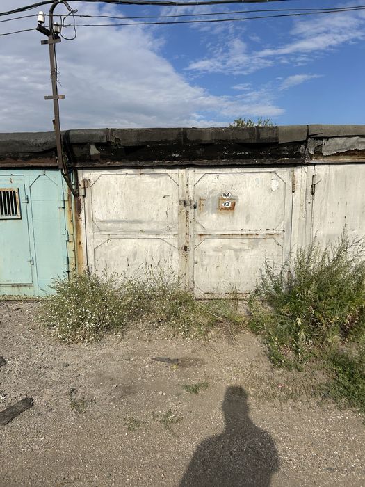 Продам гараж в аксу