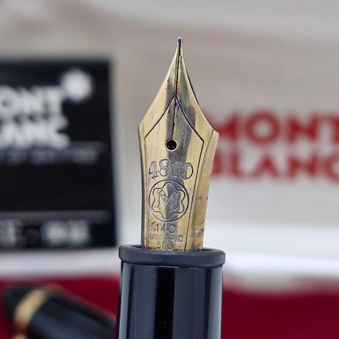 Montblanc Meisterstuck No. 146 , Pen 4810 14K 585 la cutie
