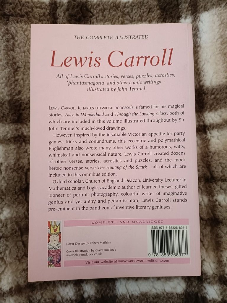 The complete ilustrated Lewis Carroll