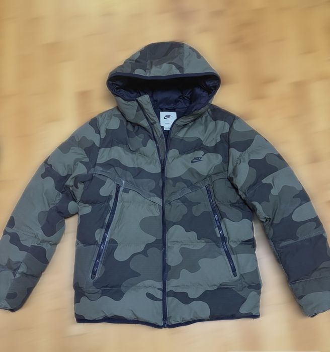 Nike яке Sportswear Storm-FIT Windrunner M
