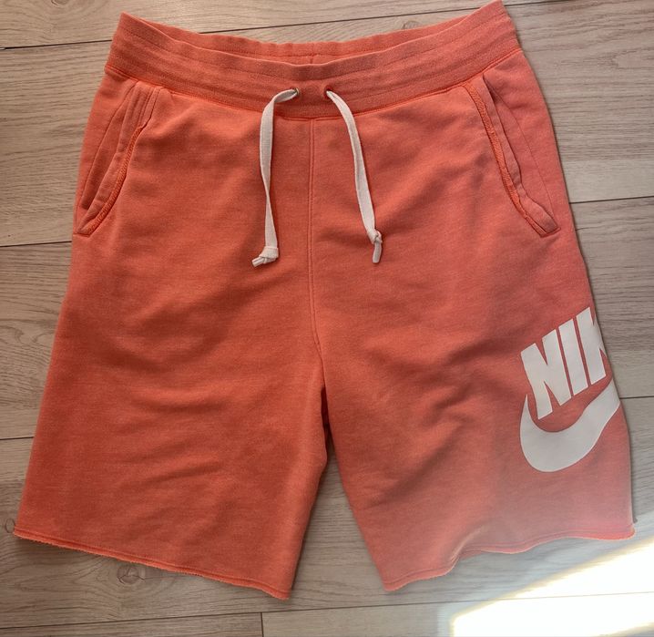 pantaloni scurti nike