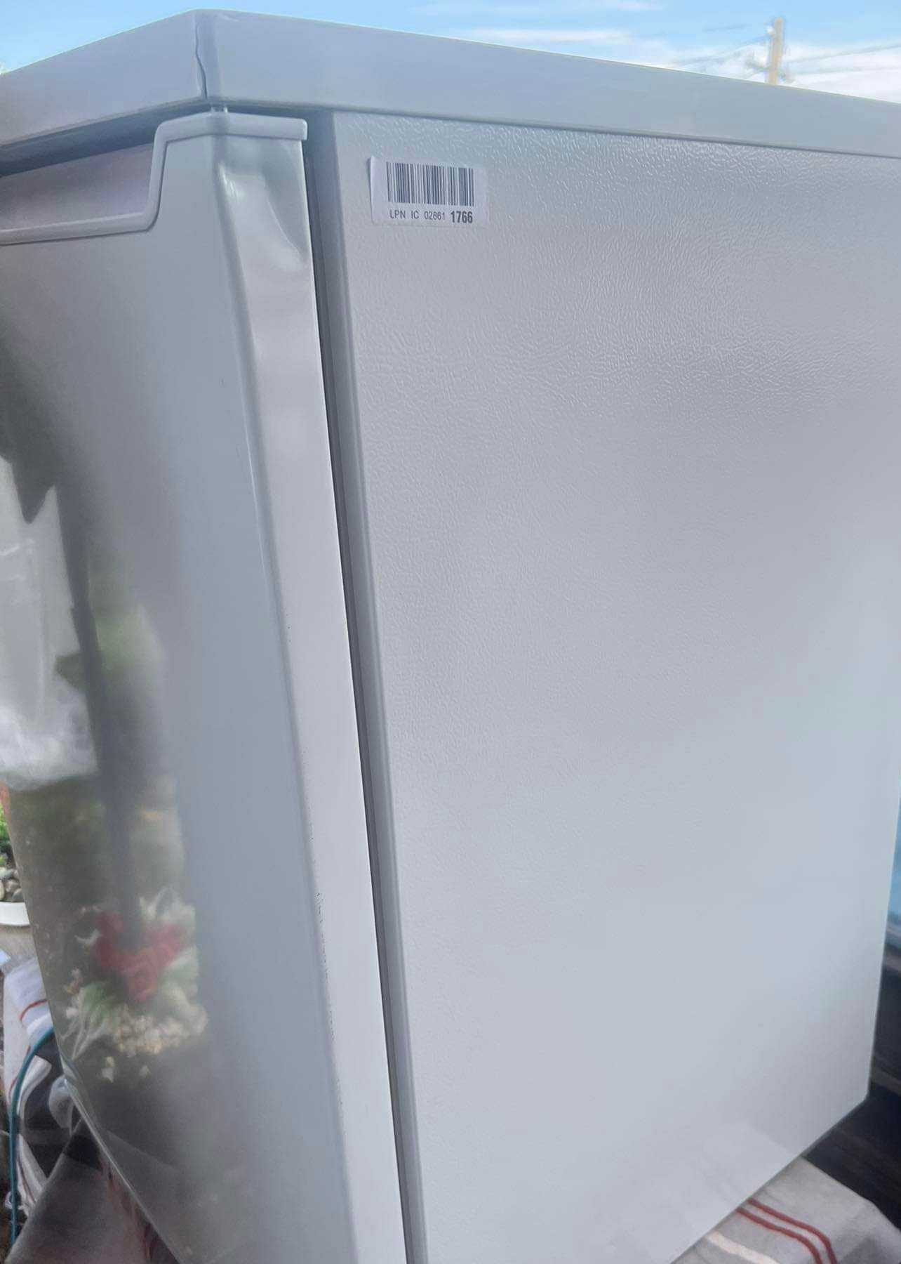 Хладилник Hisense RR154D4AW2