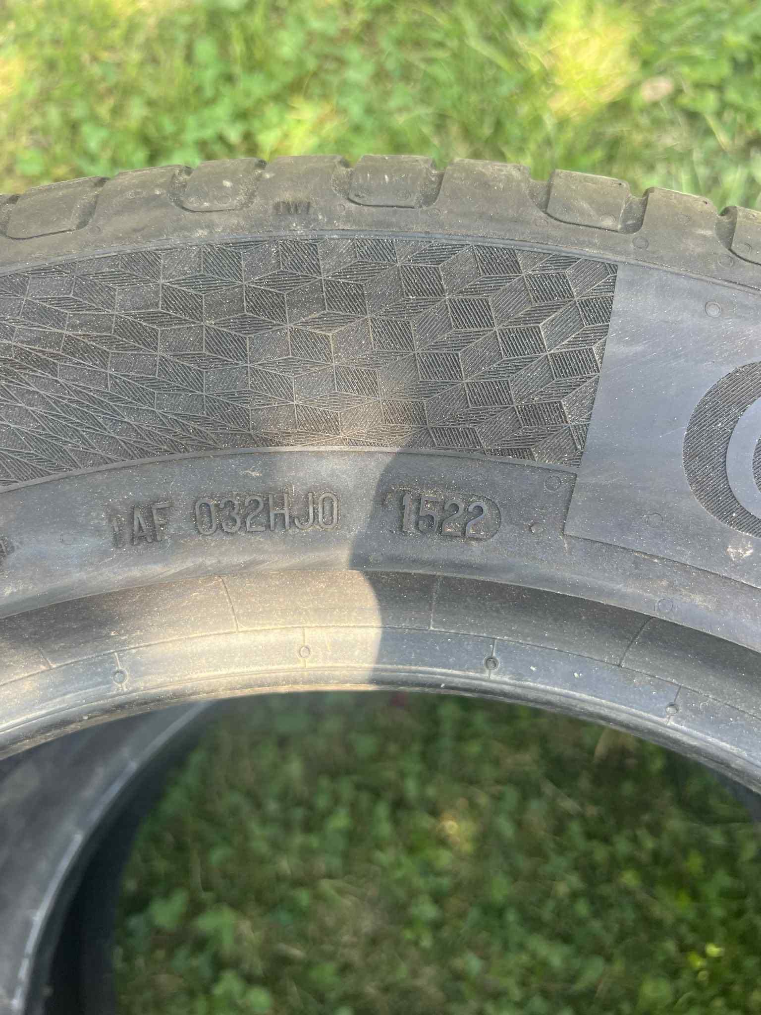 2 бр 205/60/16 Континентал гуми