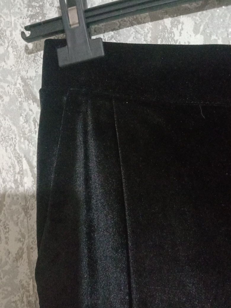 Распродажа!Брюки Pull&Bear черный бархат