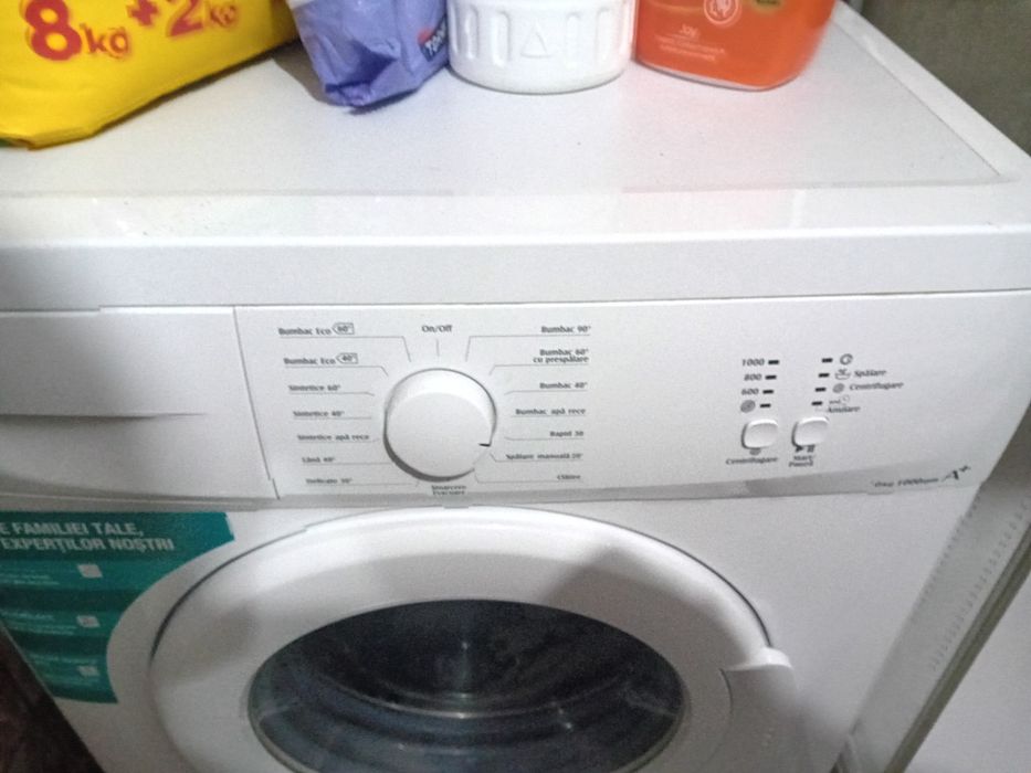 Oferta Mașină de spălat Artic 6 kg +uscator de rufe de 7 kg indesit