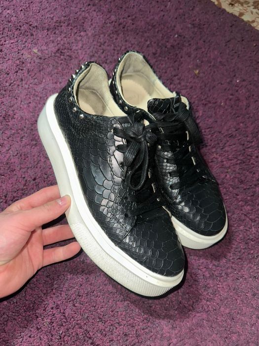 Adidasi Sarbu Atelier