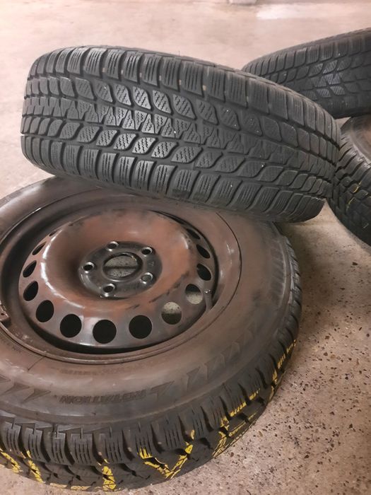 Cauciucuri  de Iarnă pe R15 si R16