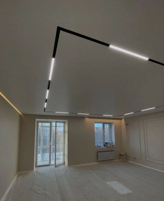 Натяжной потолок, слив воды