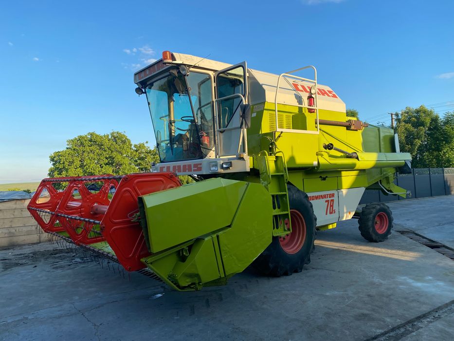 Combina Claas Dominator 78s