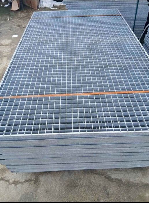 Grătare zincate galvanizate tăiem orice dimesune dorita de client
