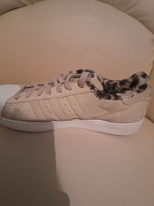 ADIDAS  nr 41 impecabili